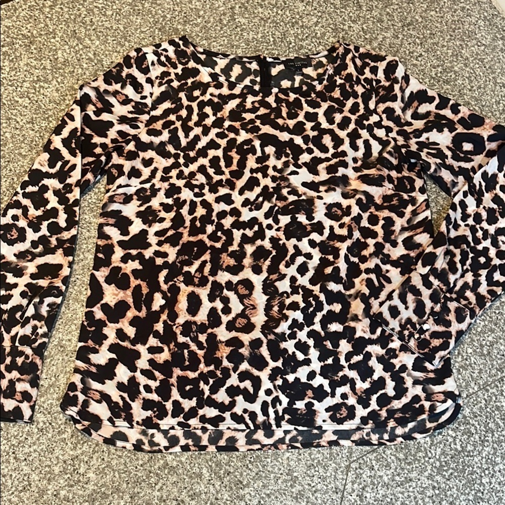 Limited Leopard Print Long Sleeve Top